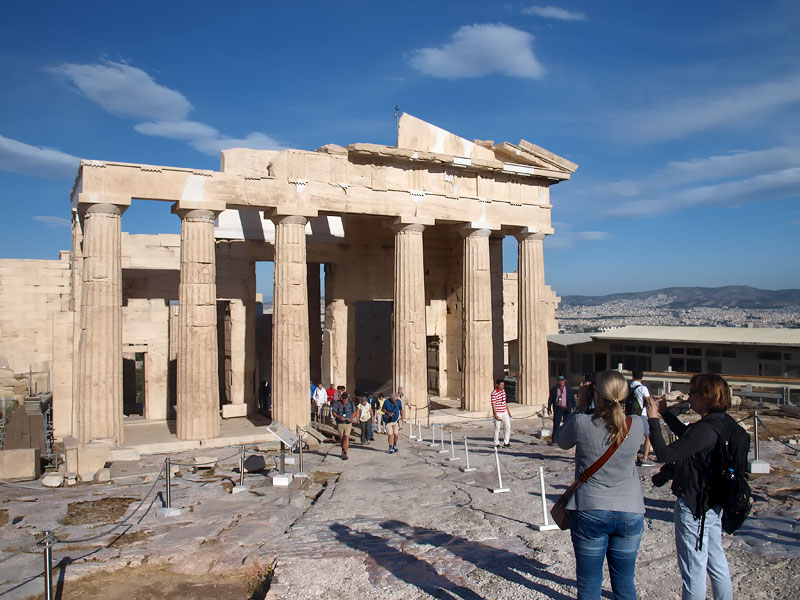 Глазами очевидцев: вход на Акрополь. Пропилеи