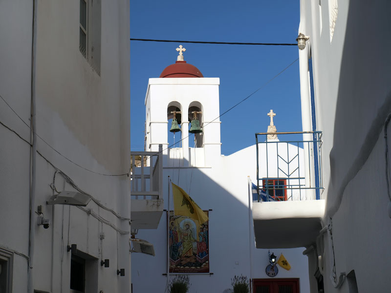Глазами очевидцев: белая церковь. Миконос